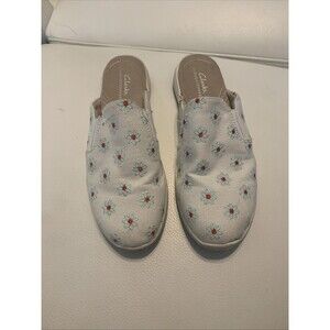 Clarks Women's Breeze Shore Natural Canvas US Size 7 1/2